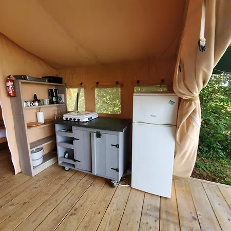 Luxury tent Tente Des Vallees