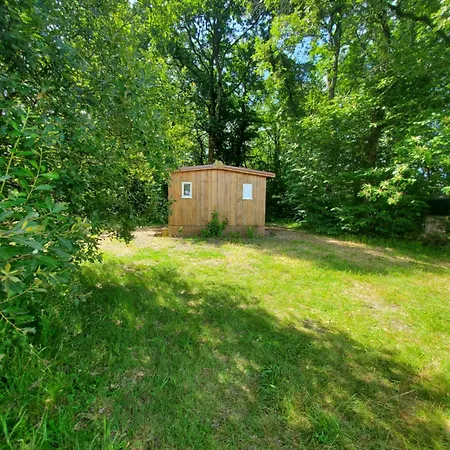 Camping Tente Des Vallees Rouffignac Saint-Cernin